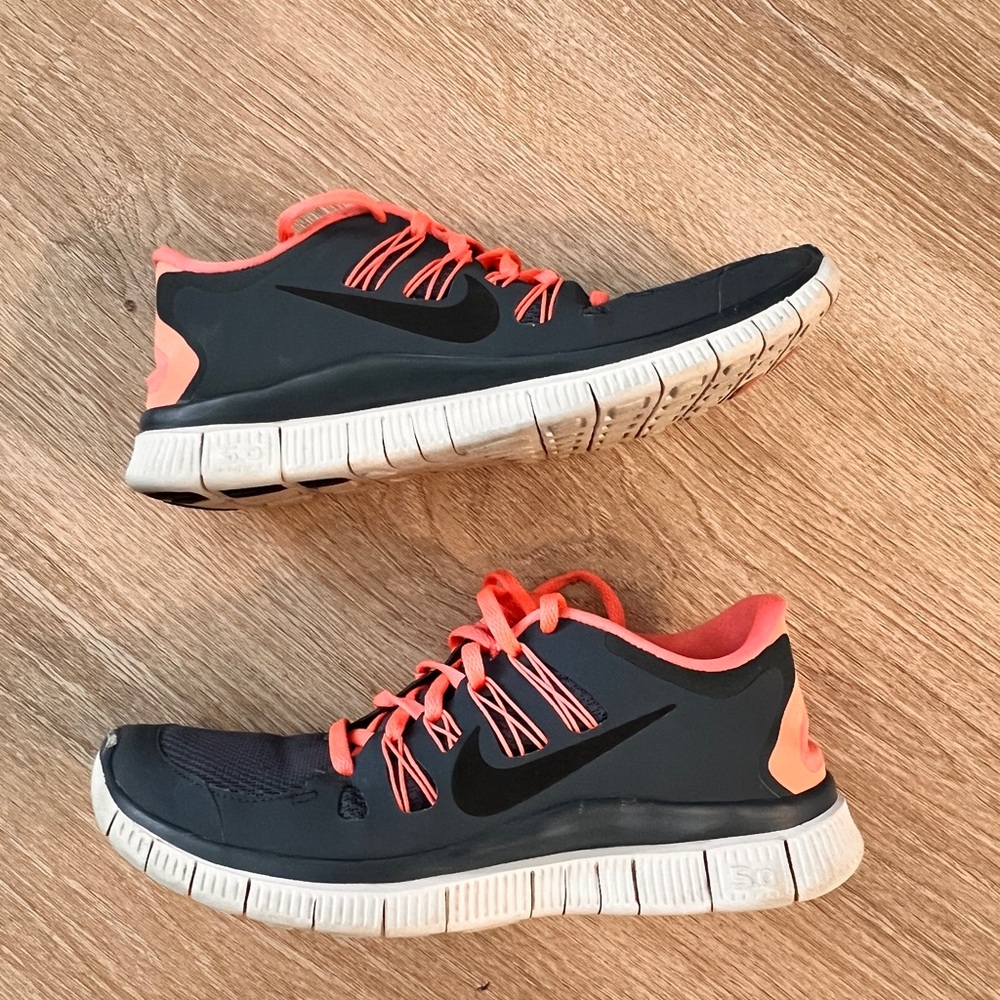 Nike gray and Coral Athletic Shoes